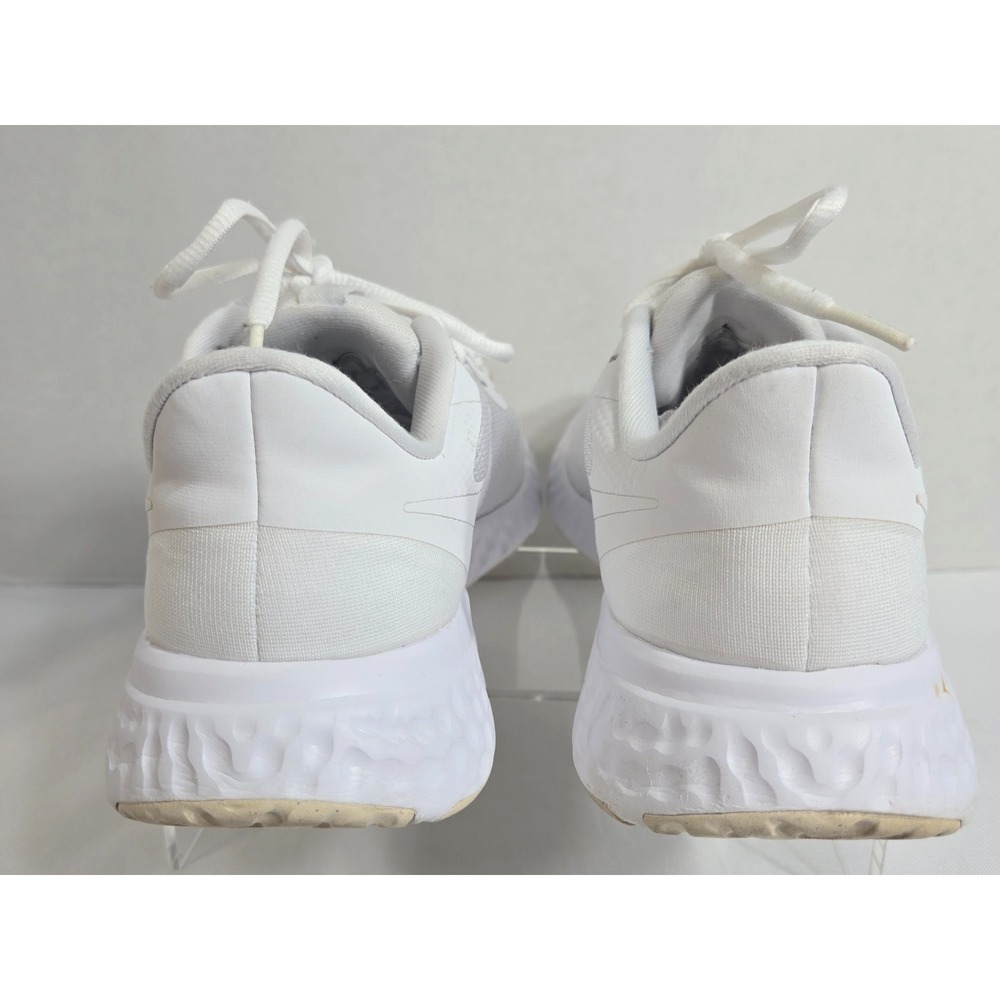 Nike Revolution 5 Women's sz 8.5 Triple White Running Shoe/Sneaker BQ 3207-104 - Picture 3 of 9